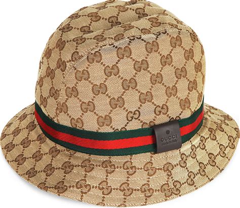 who made gucci bucket hat.